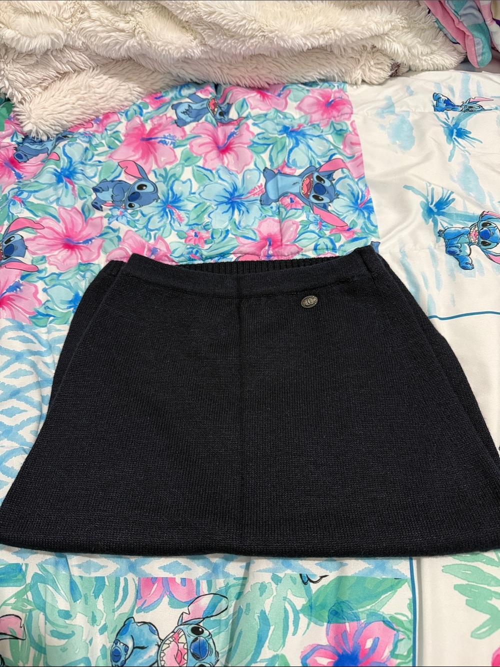 Chanel Classic Black Knit Pencil Skirt - Women size 36